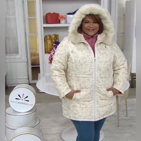 Isaac Mizrahi Jackets & Blazers - NWOT Isaac Mizrahi Live! Ditsy Floral Puffer Coat w/ Faux Fur Hood